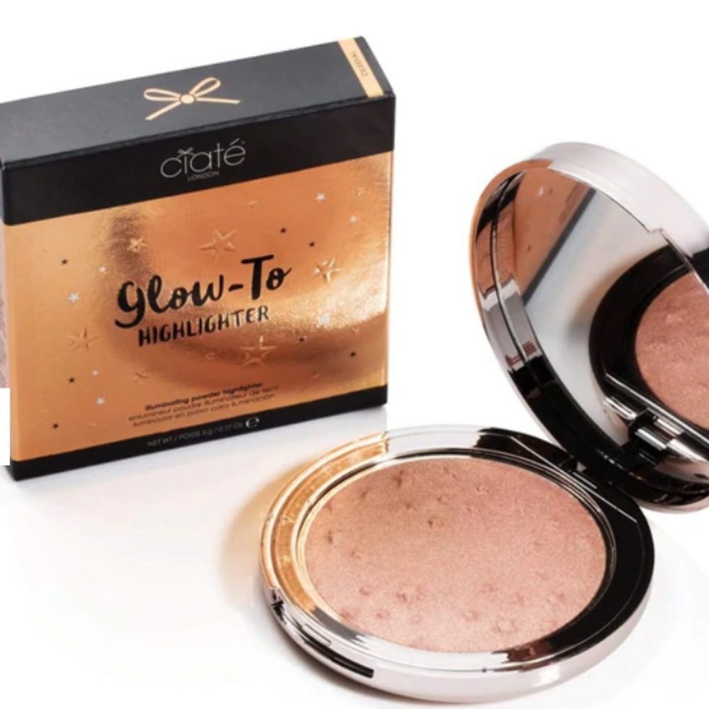 CIATE Glow To Highlighter Brand New!!